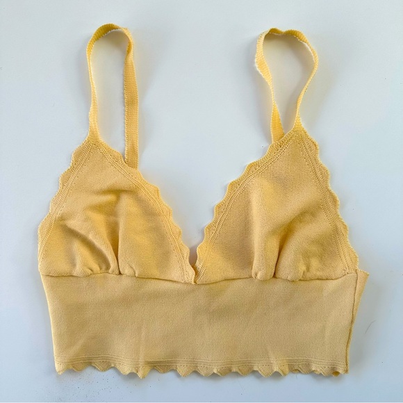 Princess Polly Tops - Princess Polly yellow crop top, size 8